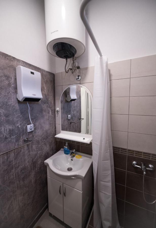 Hostel Evropa Nikšić Εξωτερικό φωτογραφία