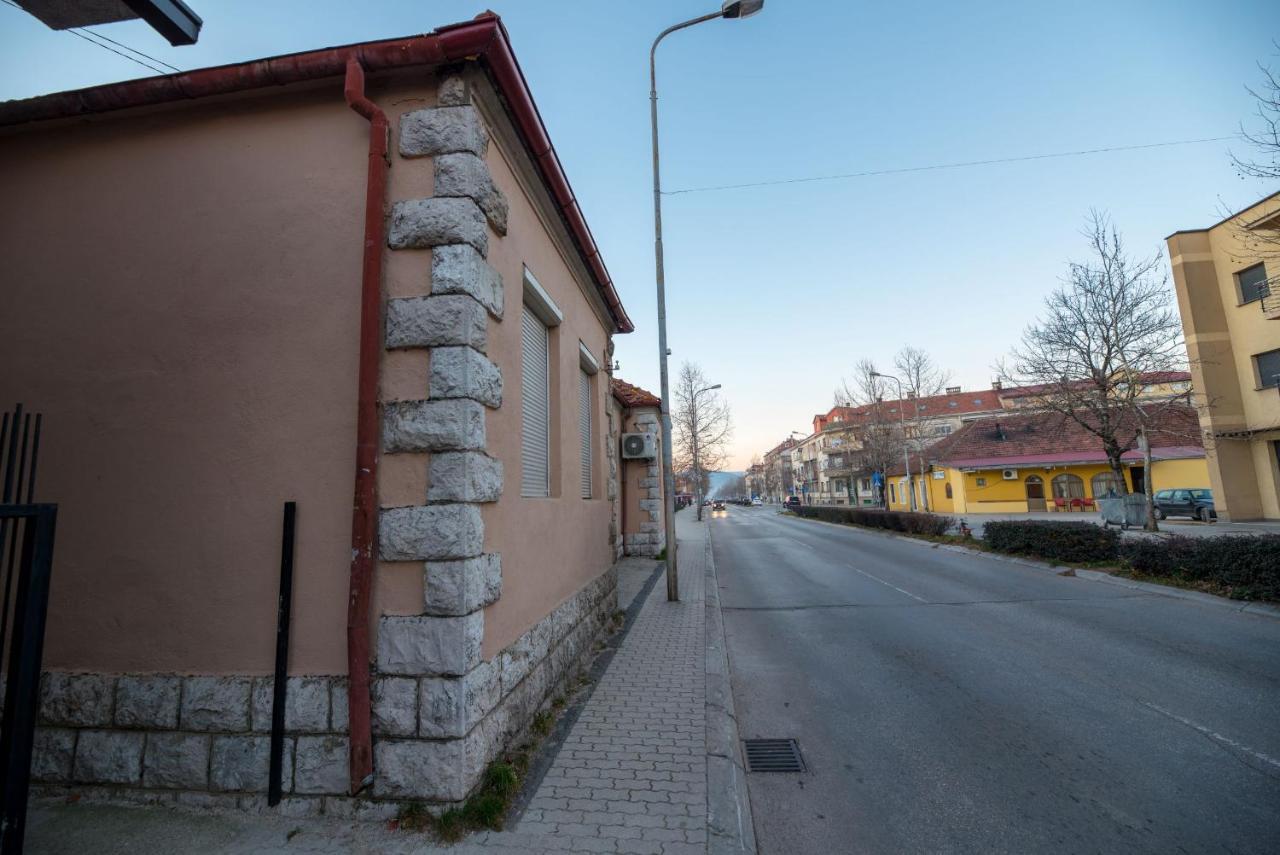Hostel Evropa Nikšić Εξωτερικό φωτογραφία