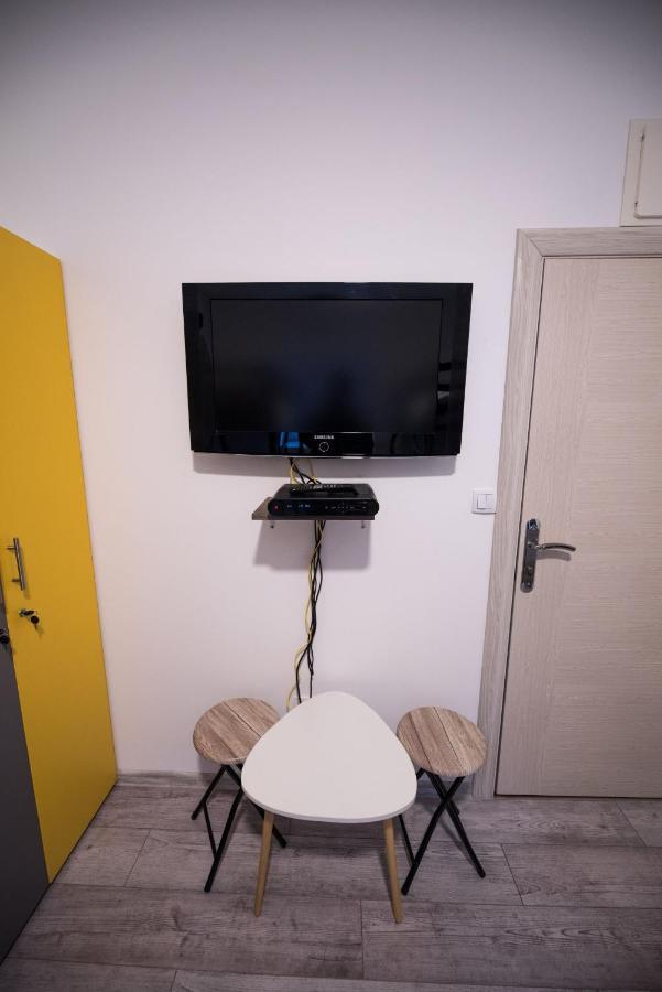 Hostel Evropa Nikšić Εξωτερικό φωτογραφία